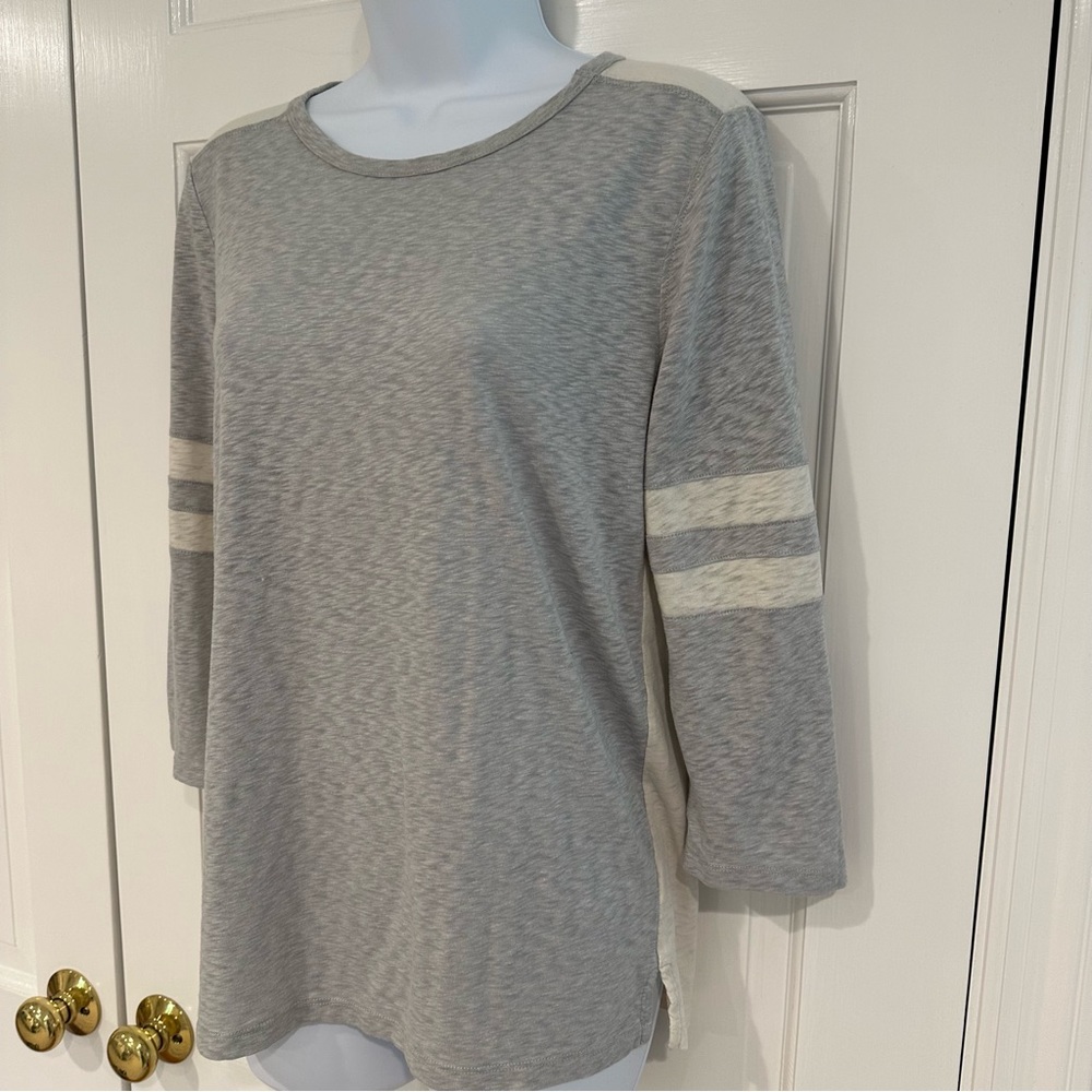 J. Crew women’s baseball tee grey and white heather size small - Picture 3 of 8